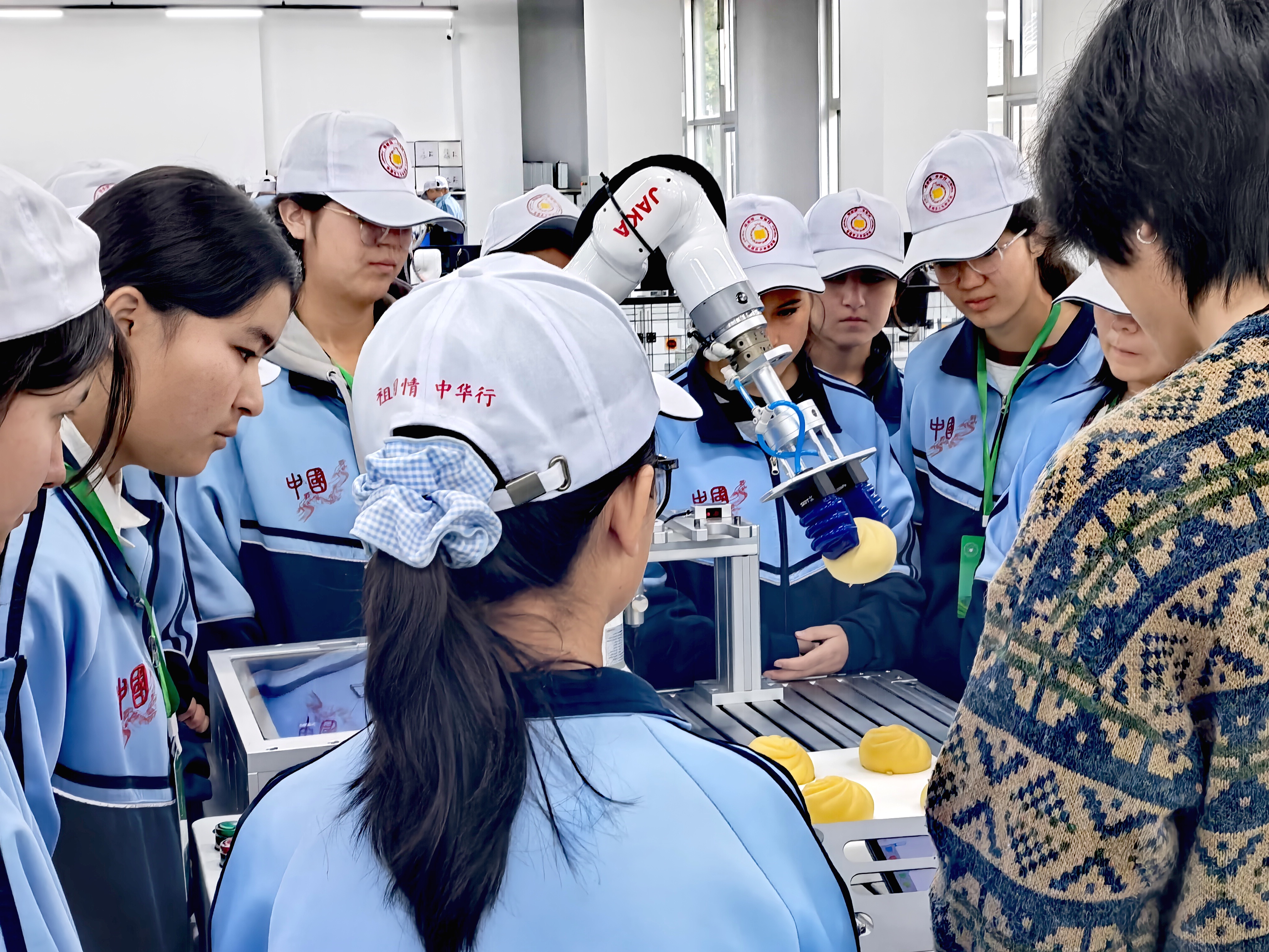 692fdb7e593047f8998def3a01d3ee6c.jpg 692fdb7e593047f8998def3a01d3ee6c.jpg