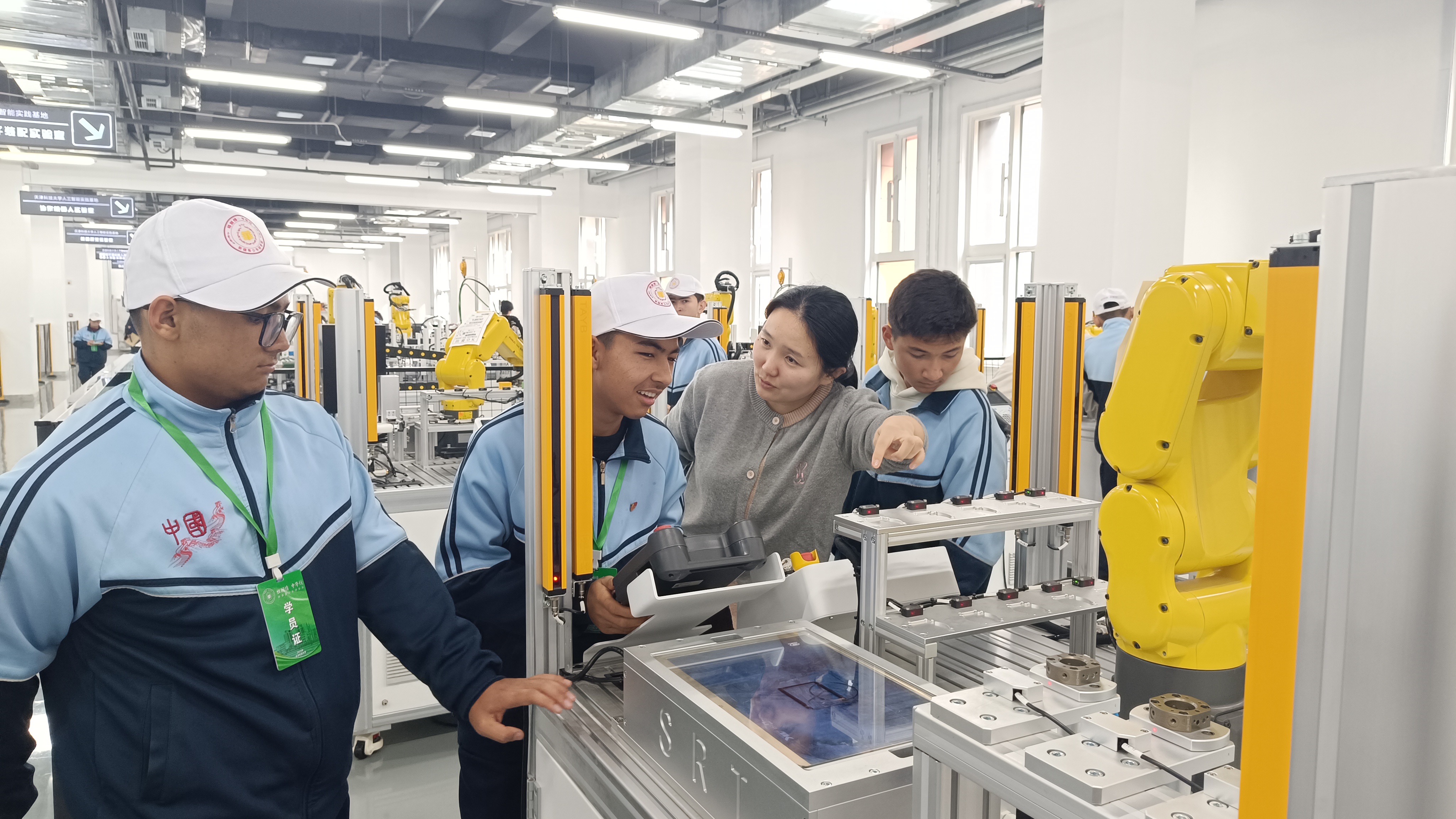 c359e8fc54244558b252cbcd2cf0c06f.jpg c359e8fc54244558b252cbcd2cf0c06f.jpg